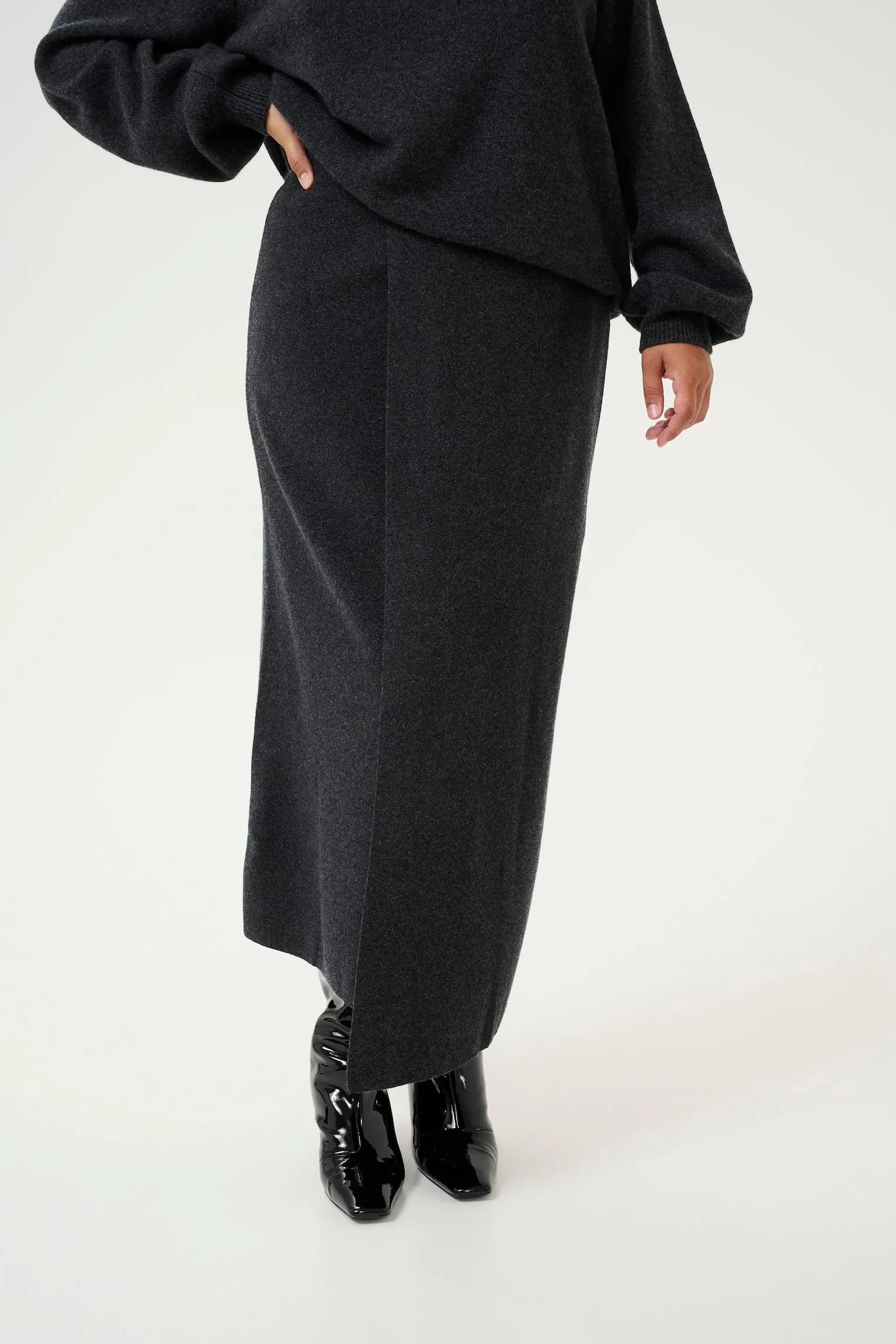 MANZIGZ SKIRT | DEEP GRAPHITE MELANGE